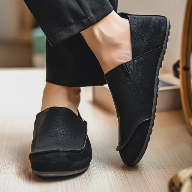 Finn - Men's Suede Round-Toe Slip-On Loafers