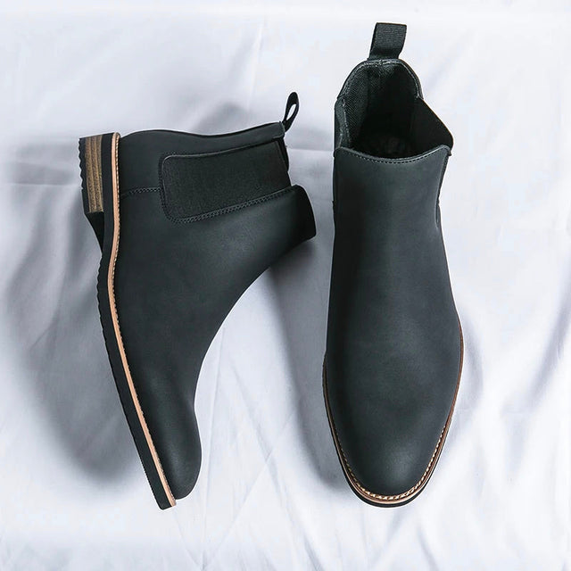Jimmy - Men's Chelsea Boots with Contrast Sole