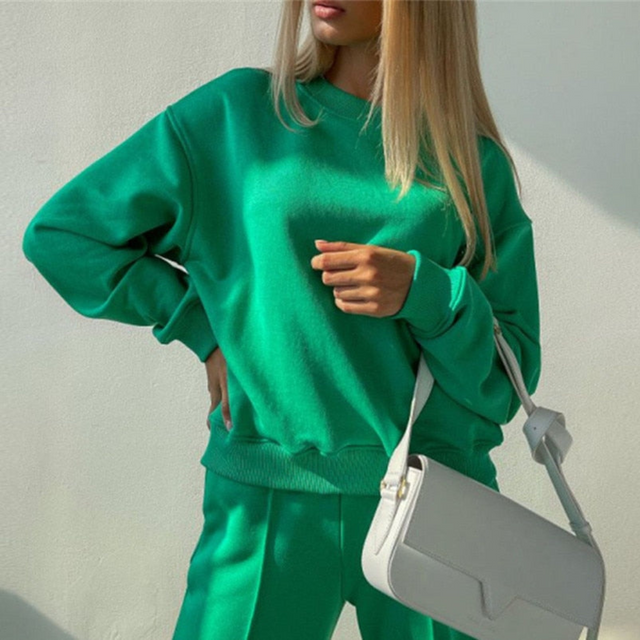 Petra - Women's Oversized Hoodie and Wide-Leg Joggers Set
